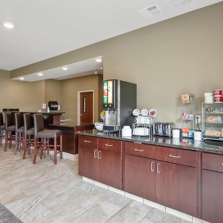 Cobblestone Hotel & Suites - Austin Exterior foto