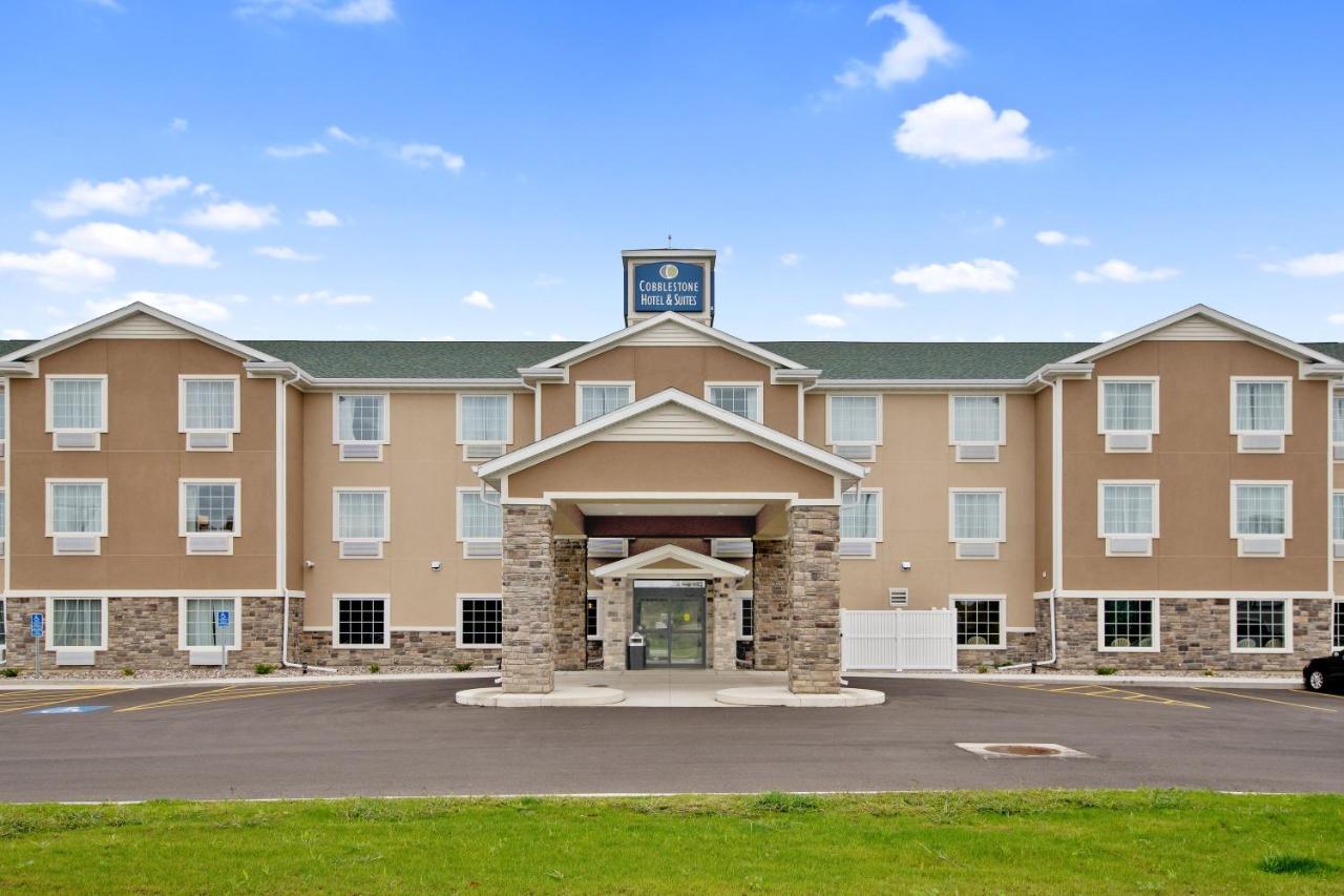 Cobblestone Hotel & Suites - Austin Exterior foto